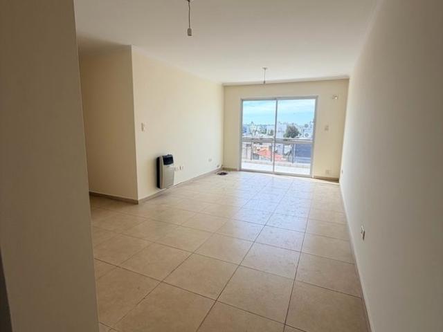 Departamento en Alto Alberdi