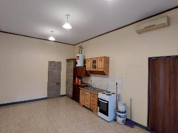 Plaza Esteban Adrogué - Cocina equipada
