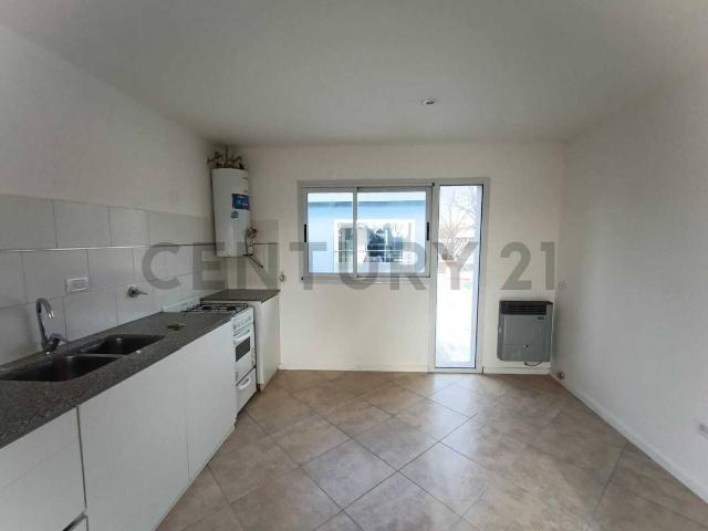 Departamento en alquiler 1 dormitorio con opción a cochera