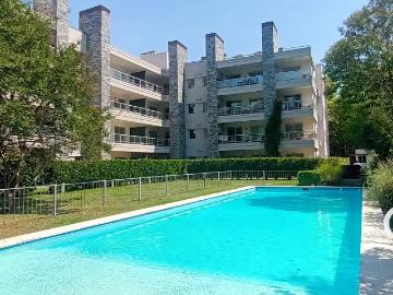 Departamento en alquiler. 2 amb. con balcón parrilla y toilette. A partir de Octubre 2026