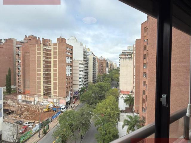 Departamento en alquiler 2 dormitorios en Nueva C?rdoba sobre Chacabuco con balc?n al frente ? 75m?