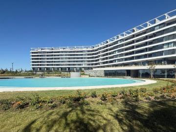 Departamento en Alquiler, 4 ambientes, Duplex Pb con Jardin y piscina propia, Oceana Nordelta, Tigre