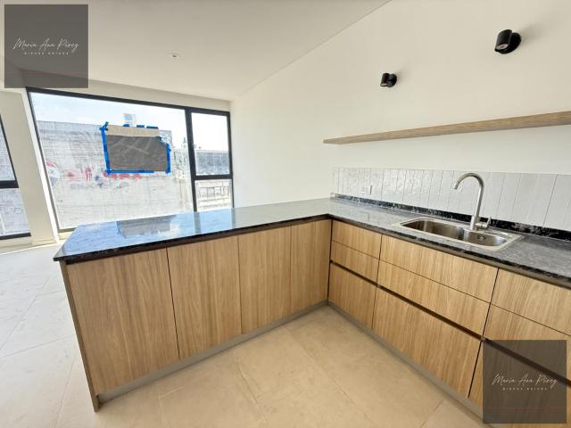 Departamento en alquiler 4 ambientes.Duplex. Small Center.Tortugas Norte