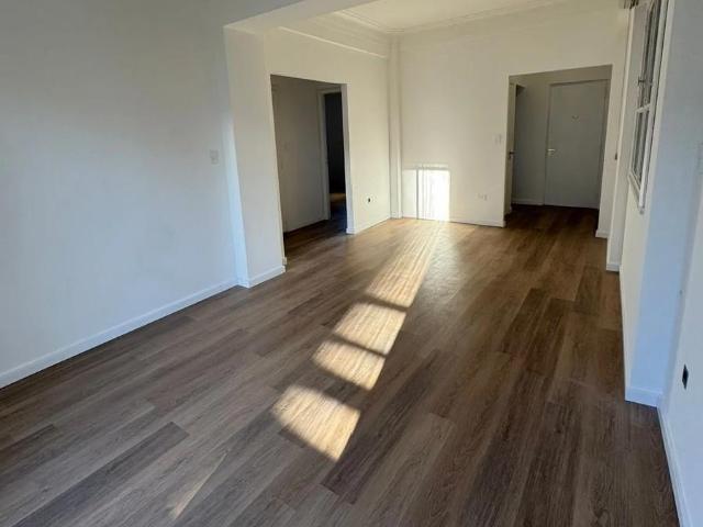 Departamento en Alquiler en Avenida Córdoba y Gallo, Barrio Norte