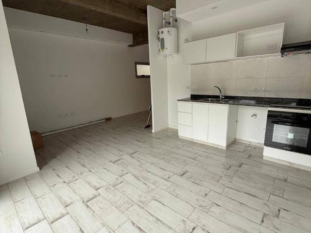 Departamento en alquiler c/ cochera en Junín