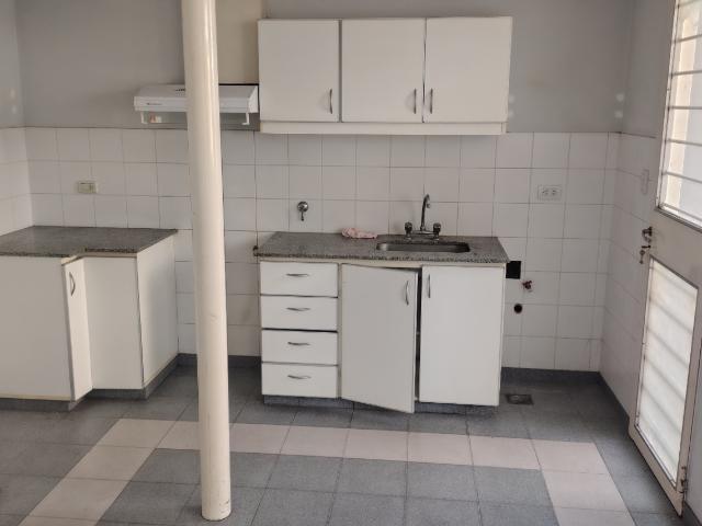 Departamento en alquiler c/ cochera en Junín