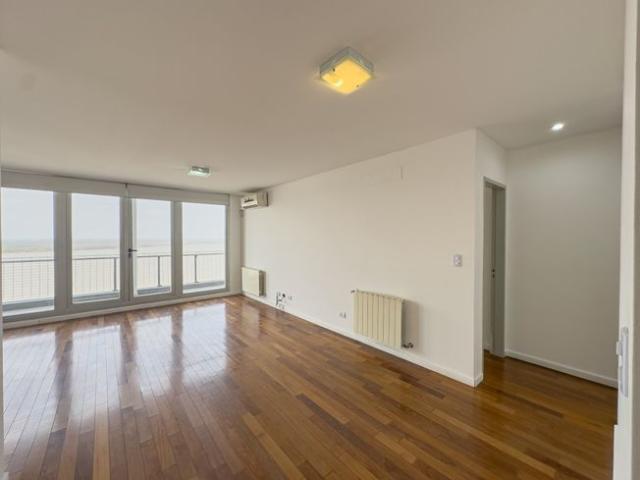 Departamento en alquiler c/ cochera en Puerto Norte