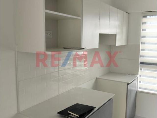 Departamento En Alquiler + Cochera Techada | Cayma