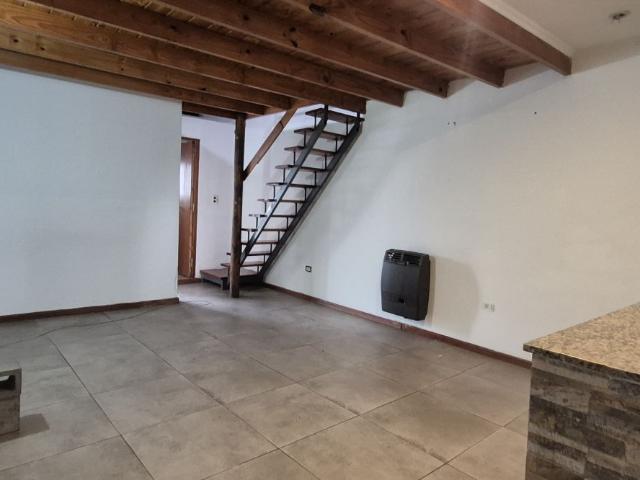 Departamento en alquiler Caseros 3 ambientes