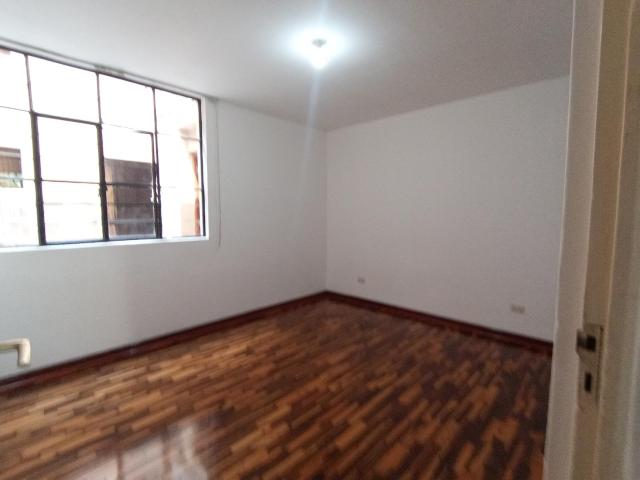 Departamento en Alquiler Chorrillos