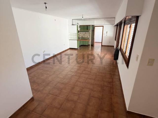 DEPARTAMENTO EN ALQUILER | CITY BELL CANTILO 15A | POR ESCALERA