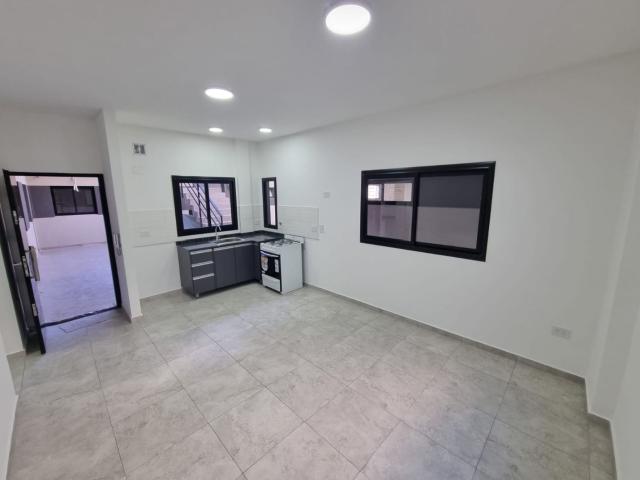 Departamento en alquiler Berazategui 2 ambientes