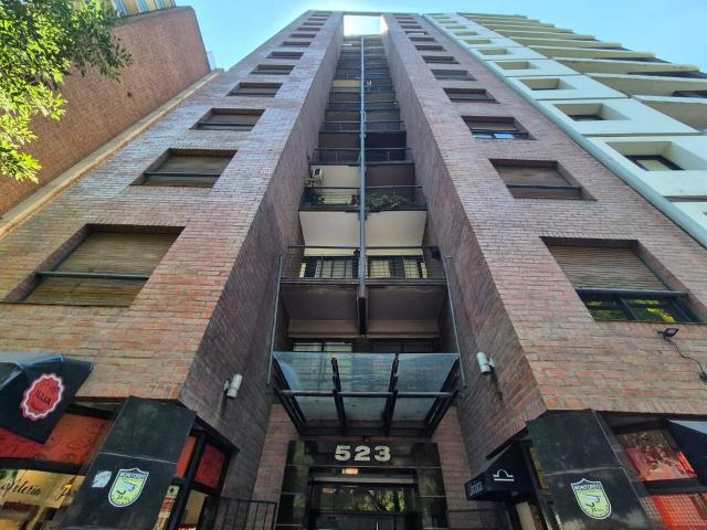 Departamento en ALQUILER Bv Illia 523, 6°B, Nueva Córdoba 1 dormitorio con Balcón!