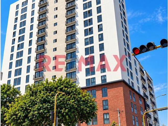 Departamento En Alquiler De 111.28 M², 3 Dormitorios Y Cochera En Residencial Ferré – San Miguel