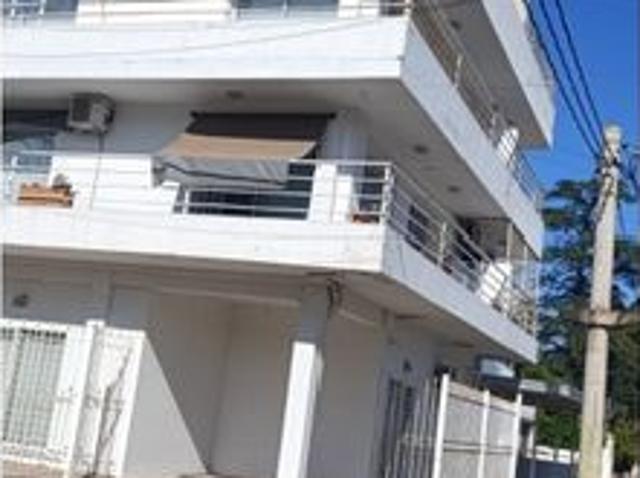 Departamento en Alquiler de 1 Dorm. con Cochera B° Cerro de las Rosas