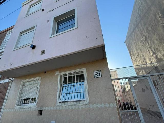 Departamento en Alquiler en Cerrito 227