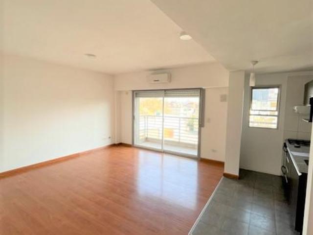 Departamento en Alquiler en Chacarita, Capital Federal