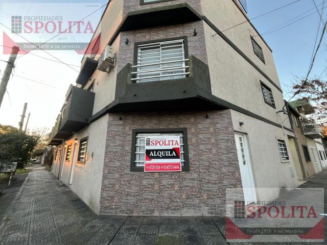 Departamento en Alquiler en Chilavert, Villa Ballester