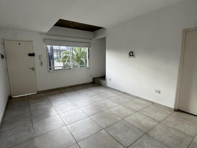 Departamento en Alquiler en City Bell