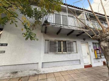 Departamento en alquiler en Bernal Centro