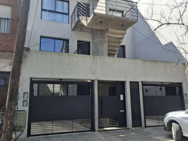 Departamento en alquiler en Florencio Varela Este
