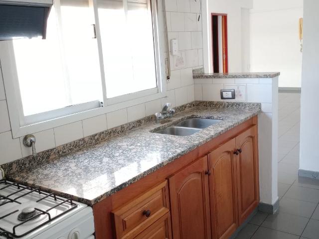 Departamento en Alquiler en Florencio Varela, G.B.A. Zona Sur