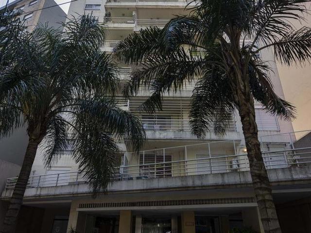 Departamento en alquiler en Flores