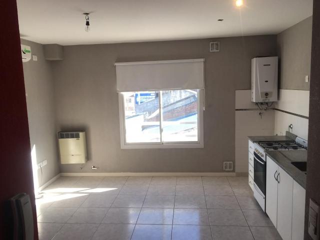 Departamento en Alquiler en Irigoyen 1342, La Falda, Bahía Blanca