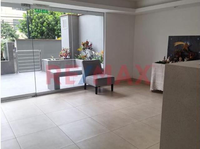 Departamento en alquiler en Jesus Maria a S/2,300 al mes