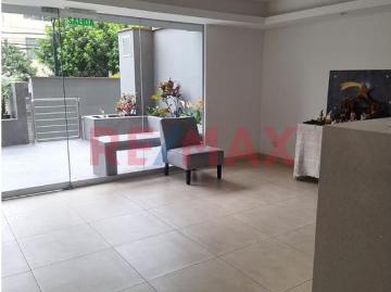 Departamento en alquiler en Jesus Maria a S/2,300 al mes