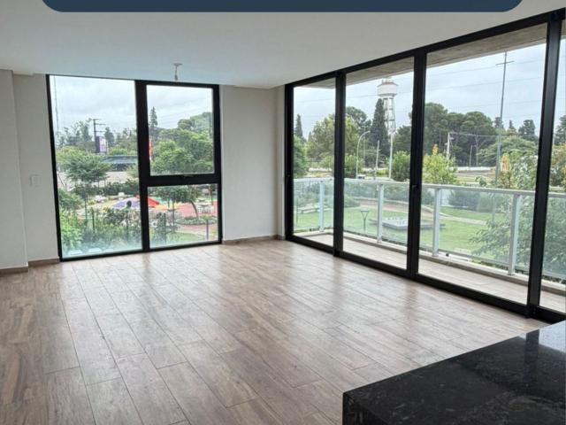 Departamento en alquiler en Opera Plaza Av. Cruz Roja Argentina