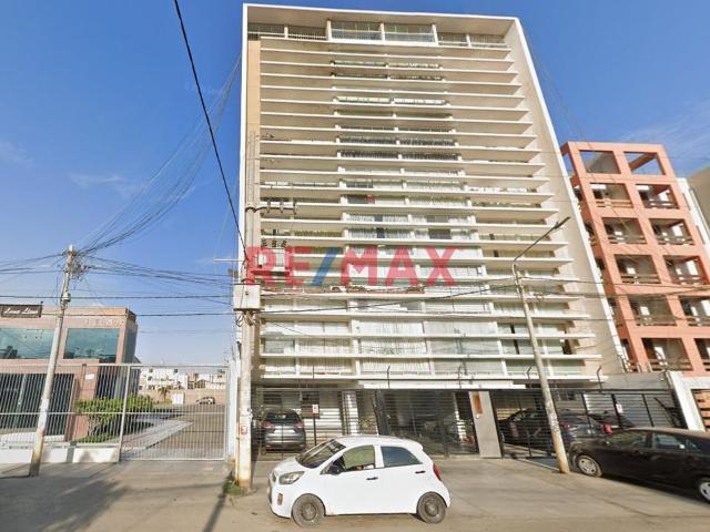 Departamento En Alquiler En La Av. Migue Grau 1080