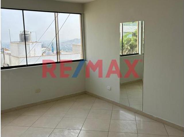 Departamento En Alquiler – En La Molina