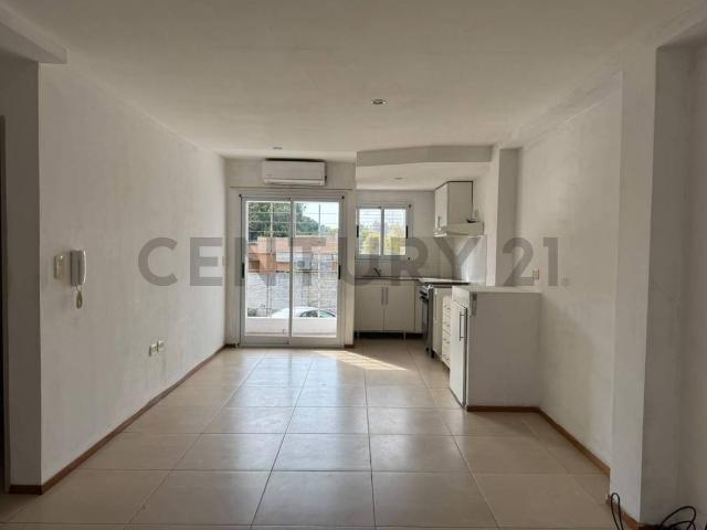DEPARTAMENTO EN ALQUILER EN LA PLATA