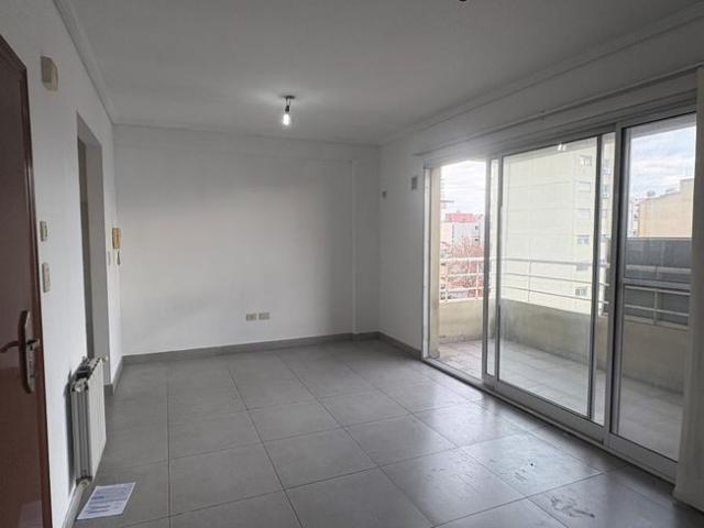 Departamento en alquiler en Lanus Oeste
