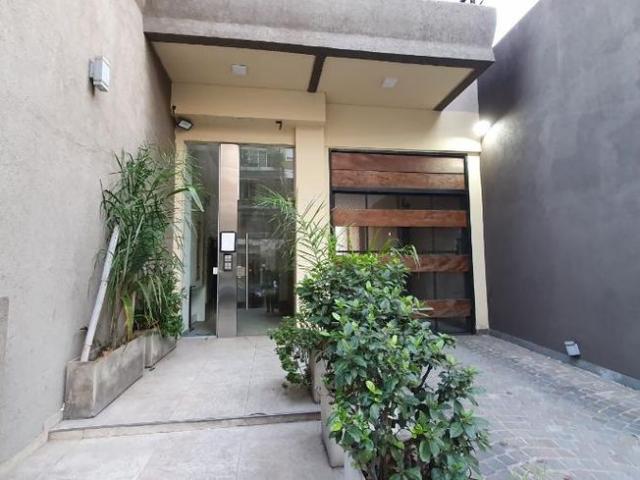 Departamento en alquiler en Lanus Oeste