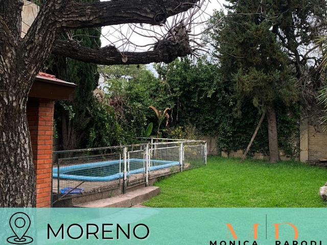 Departamento en alquiler en Moreno Centro, con patio y pileta