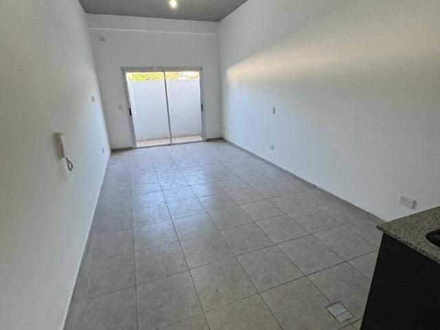 Departamento en Alquiler en Moron, Moron