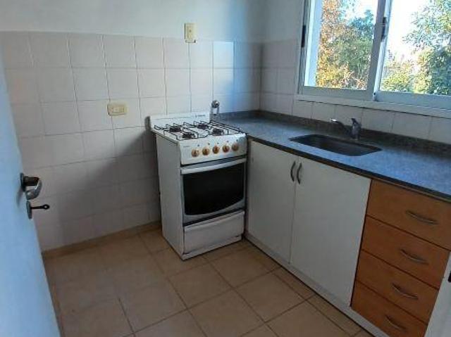 Departamento en Alquiler en Moron, Moron