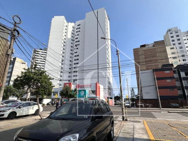 Departamento en alquiler en Miraflores a S/2,500 al mes