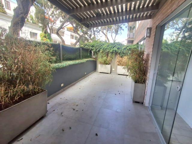 Departamento en alquiler en Miraflores a $1,200 al mes