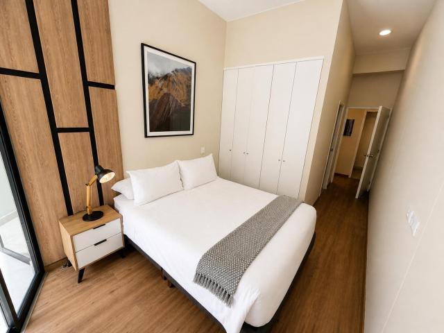 Departamento en alquiler en Miraflores a $1,390 al mes