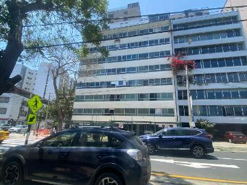 Departamento en alquiler en Miraflores a $1,800 al mes