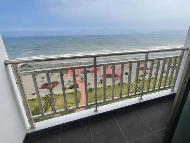 Departamento en alquiler en San Miguel a S/2,400 al mes