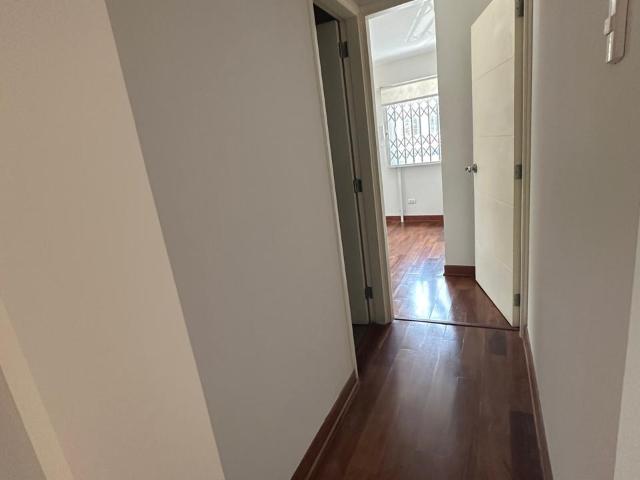 Departamento en alquiler en San Borja a $1,000 al mes