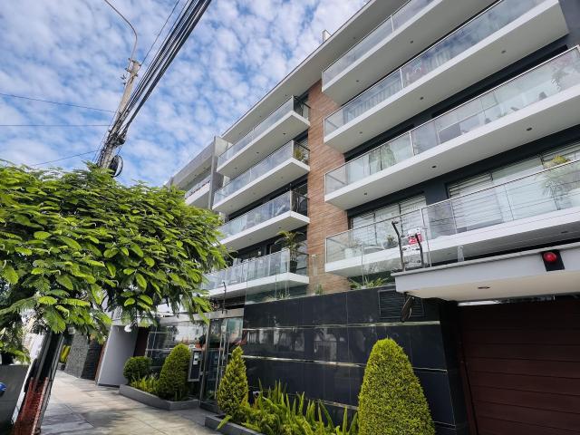 Departamento en alquiler en Santiago De Surco a $1,250 al mes