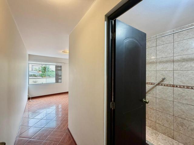 Departamento en alquiler en Santiago De Surco a S/2,800 al mes