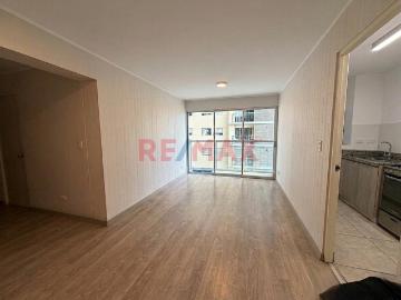 Departamento en alquiler en Santiago De Surco a S/2,000 al mes
