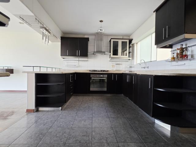 Departamento en alquiler en Santiago De Surco a S/5,100 al mes