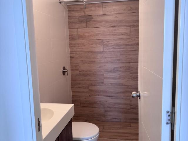 Departamento en alquiler en Surquillo a S/2,500 al mes